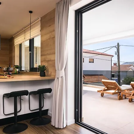 Luxury Lelu Traù