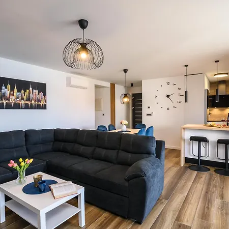 Apartment Luxury Lelu *